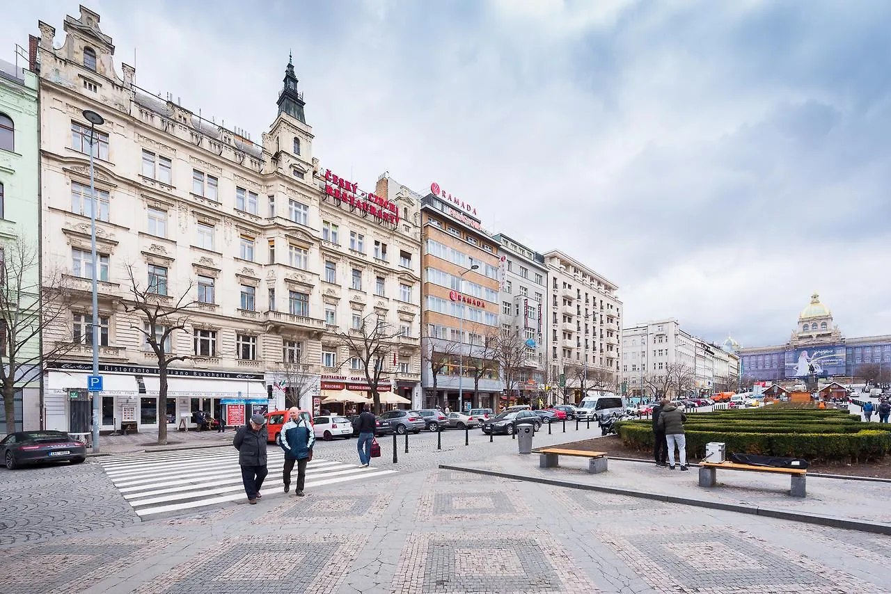 Wenceslas Square Apartment 프라하